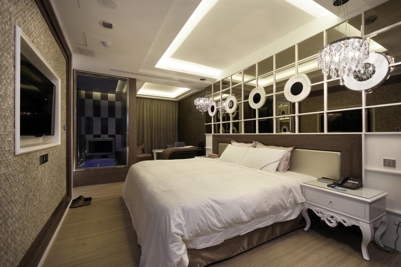 U-Her Hotel Taichung Luaran gambar
